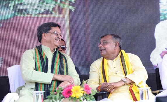 CM Dr Manik Saha & Agri Minister Ratanlal Nath share stage in an event.